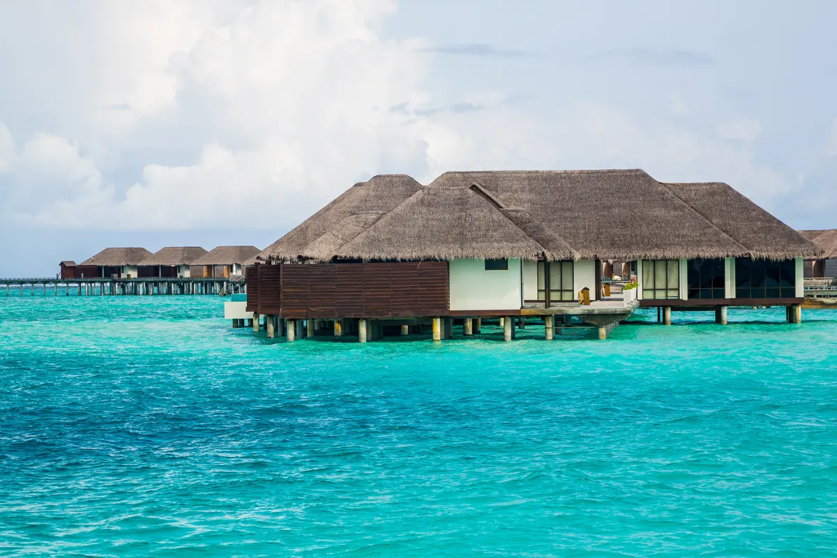 Villas sobre el agua en Maldivas, destino de luna de miel